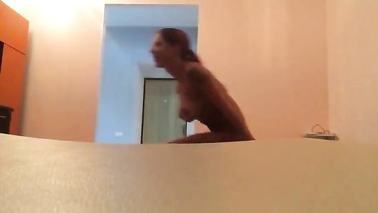 Беркова и Стоянов в домашнем порно