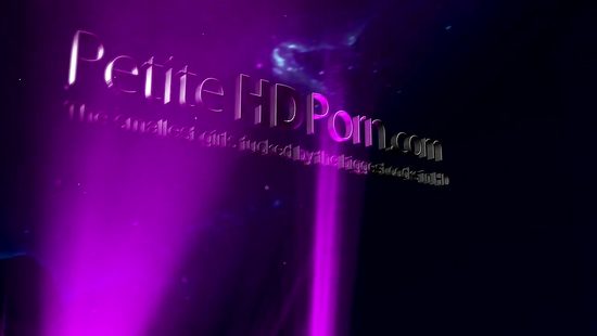 Худая подруга сквиртанула от вагинального секса с парнем