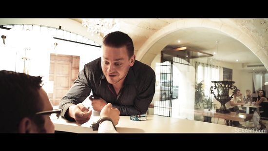 Парень с девушкой мирятся после ссоры по средством бурного секса в отеле