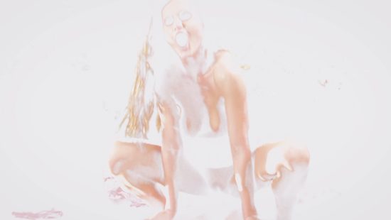 Зек отымел следачку в кабинете допроса