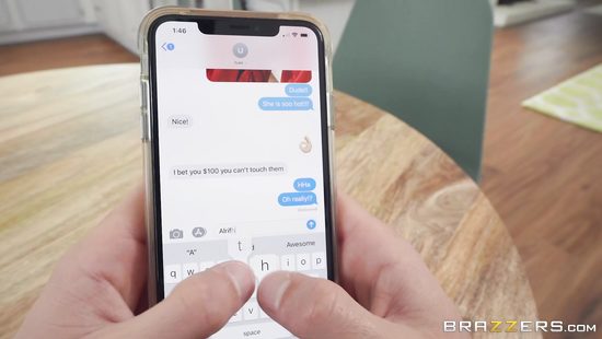 Пасынок хотел потрогать сиськи мачехи, а получил минет и шикарный секс