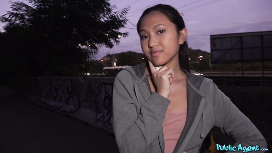 Тайская красотка за 200 евро осуществит любое желание