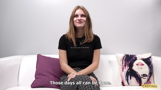 Красный диплом и растраханная пизда в одной девке