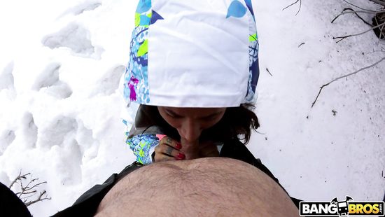 Минет перед покатушками на сноуборде для настроения