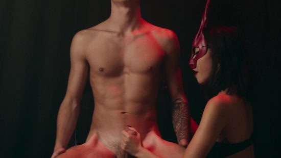 Домашнее шоу с разрешением во все щели