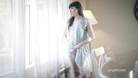 Роскошная хозяйка поместья соблазнила своего работника