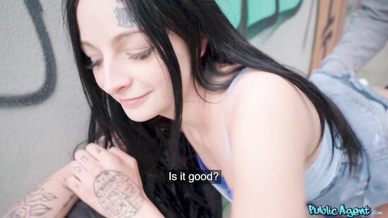 Пикап крутой задницы делает день незабываемым