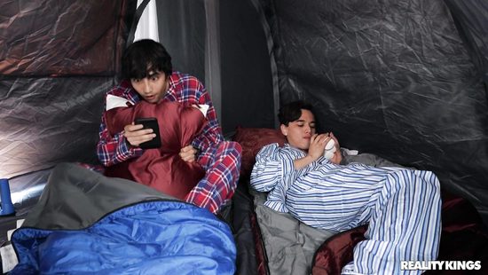 Пока муж тупит, может ребята выручат