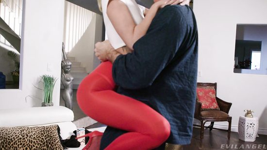 Эксклюзивный лайв для порно звезды