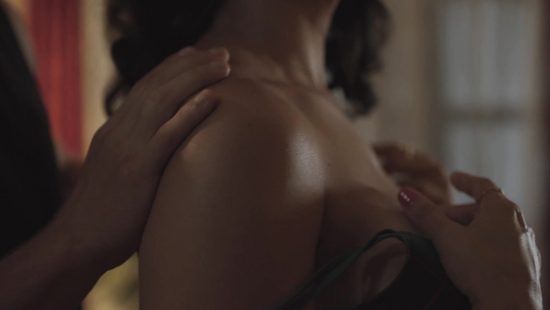 Горячее дыхание перед сном