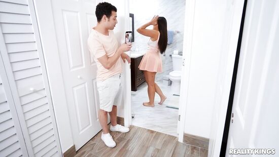 Настроение квартирантки зависит только от траха