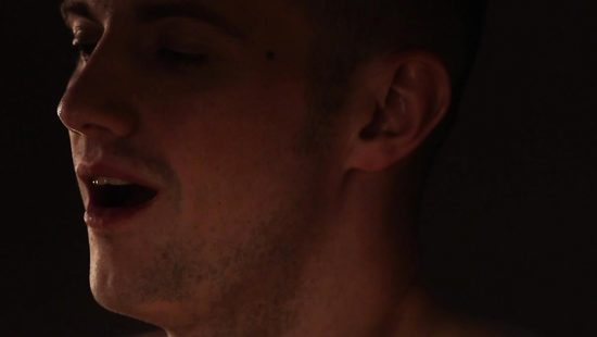 Богатенький ухажер заслуживает крутейшей ебли