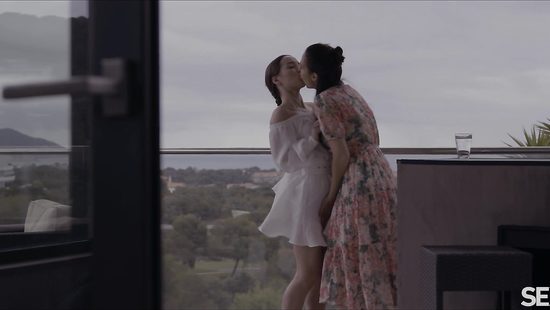 В нежностях и утонуть можно