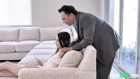 Пися падчерицы не должна скучать