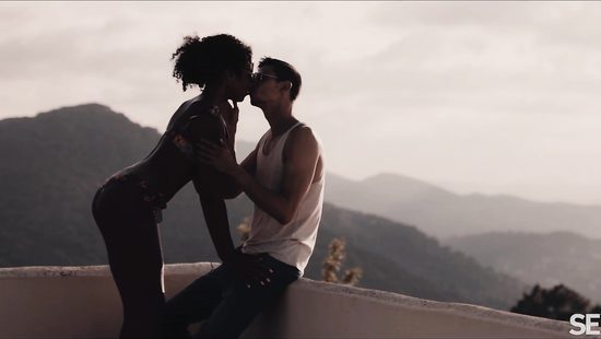 Закат с винишком и девочкой на хую