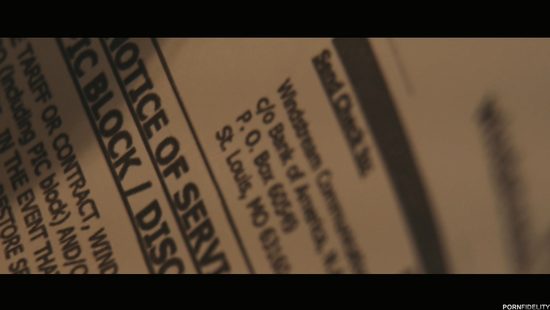 Полная брюнетка любит куннилингус в исполнении ее похотливого мужа