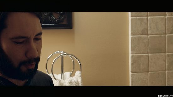 Полная брюнетка любит куннилингус в исполнении ее похотливого мужа