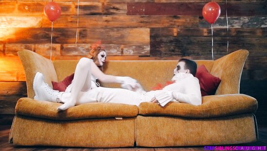 Хеллоуин - лучший повод по развратничать