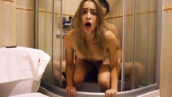 Шантаж, как способ трахнуть порно модель