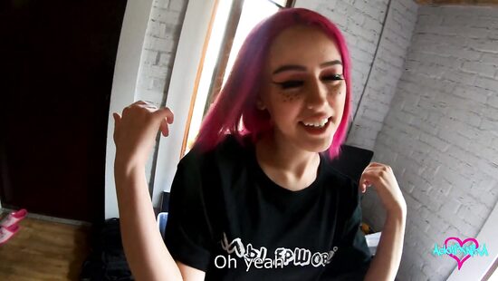 С такой подругой жены член не будет простаивать никогда