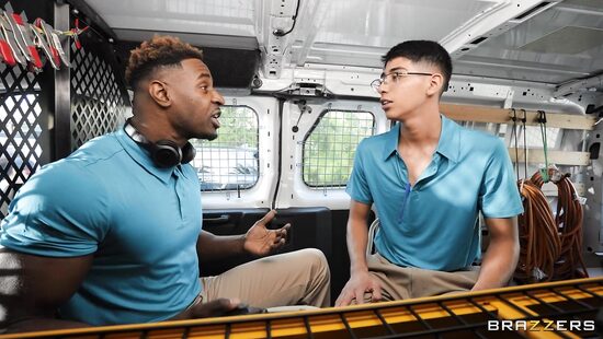 Так и знал, что сучка изменяет