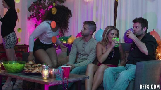 Грудное расположение