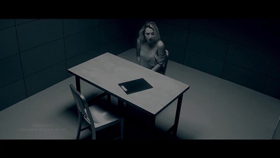 Женщина коп проникает в бордель и пробует БДСМ удовольствия