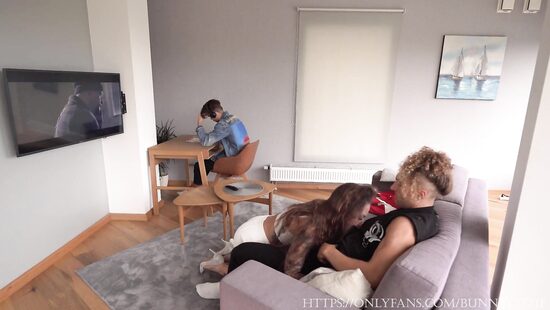 Мачеха шлюховатая небезосновательно