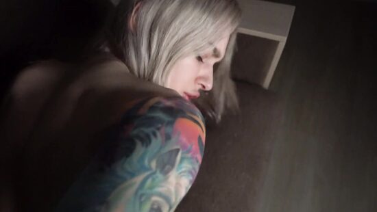 Пока друг не вернулся домой