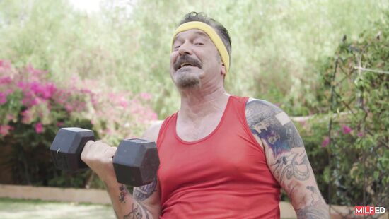 Olivia Jayy - MILF Workout Teases Pervy Neighbor