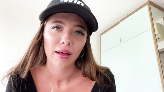 Не знакомлюсь, но трахаюсь