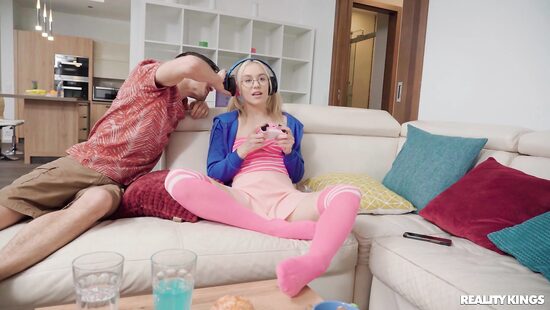 Игра началась