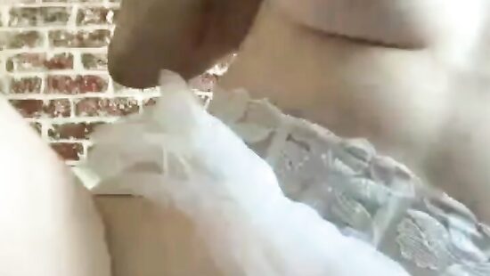 Показываю своих подружек