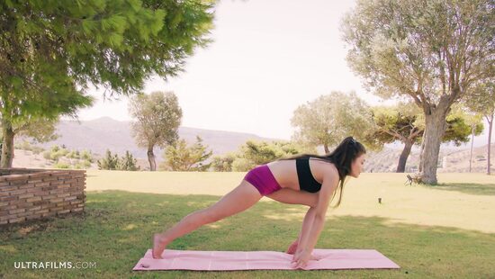 Полуденная асана