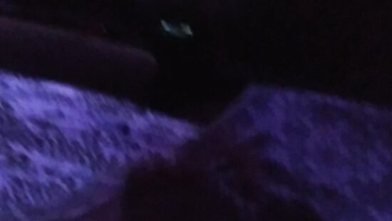 Моя романтик обстановка в спальне, телек показывает парнушку и ...