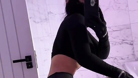 Я малышка????