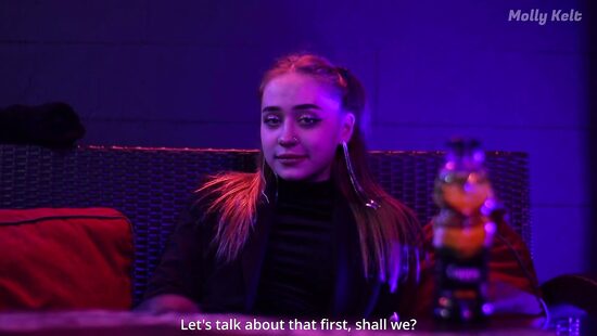 Они встретились в баре после долгой разлуки