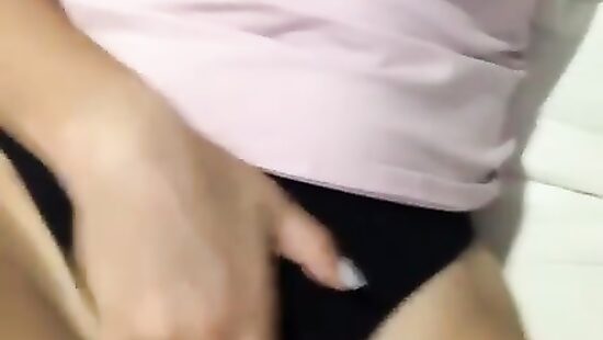 Знакомая шалит)