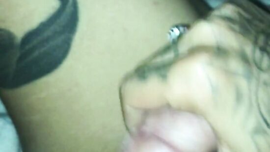 Выгуливаю дружка...