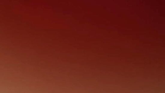 Засунул бутылку в жопу спящей подруге