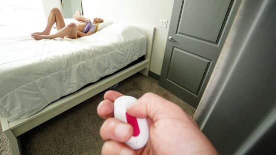 Брелок с загадочной кнопкой