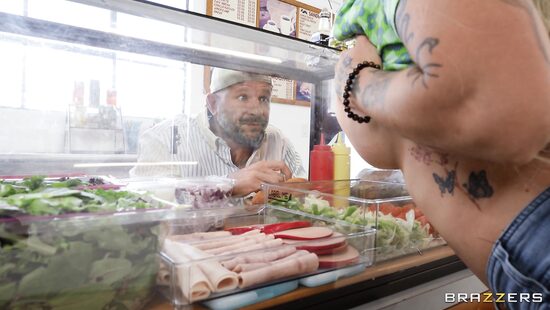 Сэндвич с членом для студентки