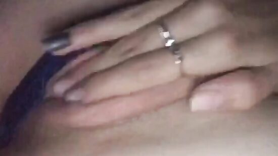 Немножко опписалась, когда играла с кисой))