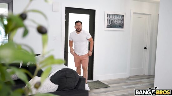 Падчерице нужен опыт