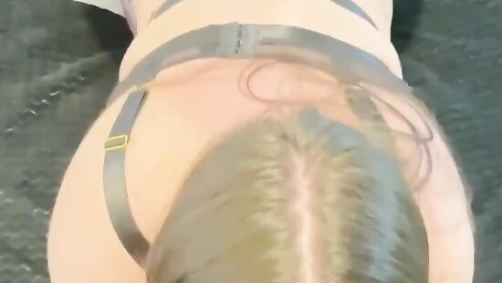 Сосёт божественно