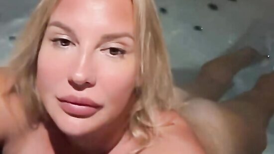 Не хватает кого-то рядом