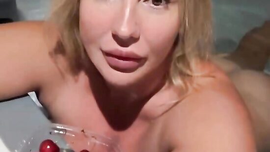 Не хватает кого-то рядом