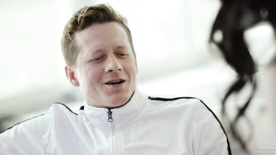 Самосознание заменяется сексуальностью