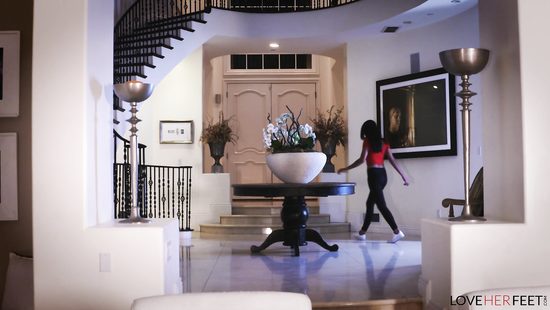 После колледжа зашёл в гости к подружке и обалдел от её секс способностей