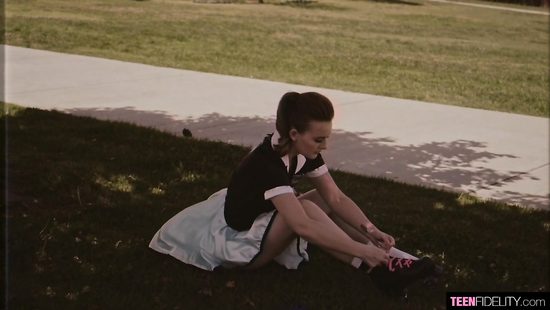 Работает на каникулах в кафе и радует избранных клиентов секретным меню